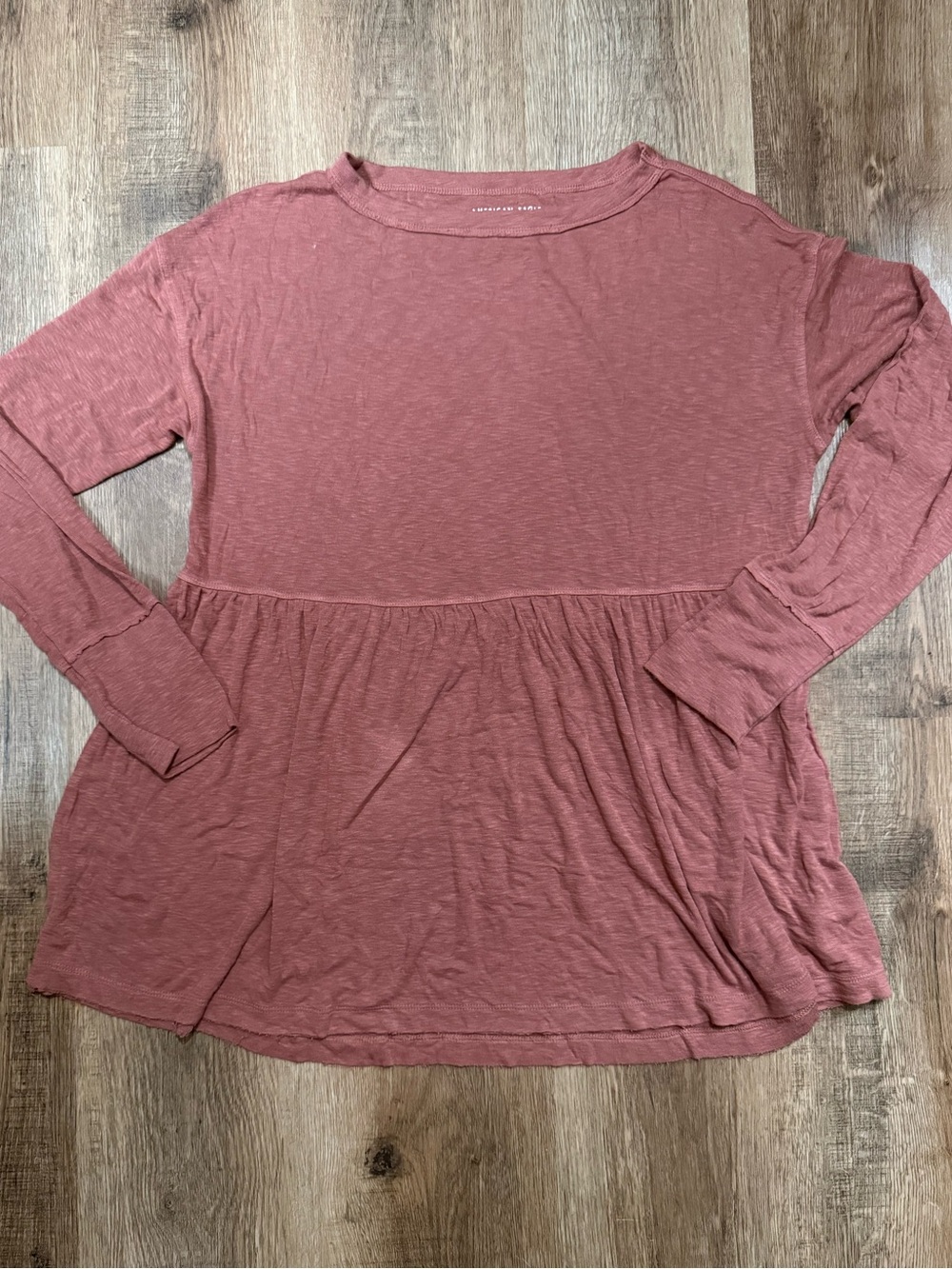 American Eagle Long Sleeve Top